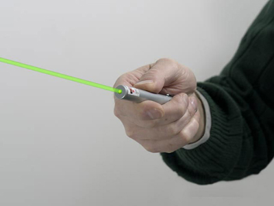 Fasst den Einsatz von Laserpointer